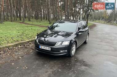 Универсал Skoda Octavia 2018 в Николаеве