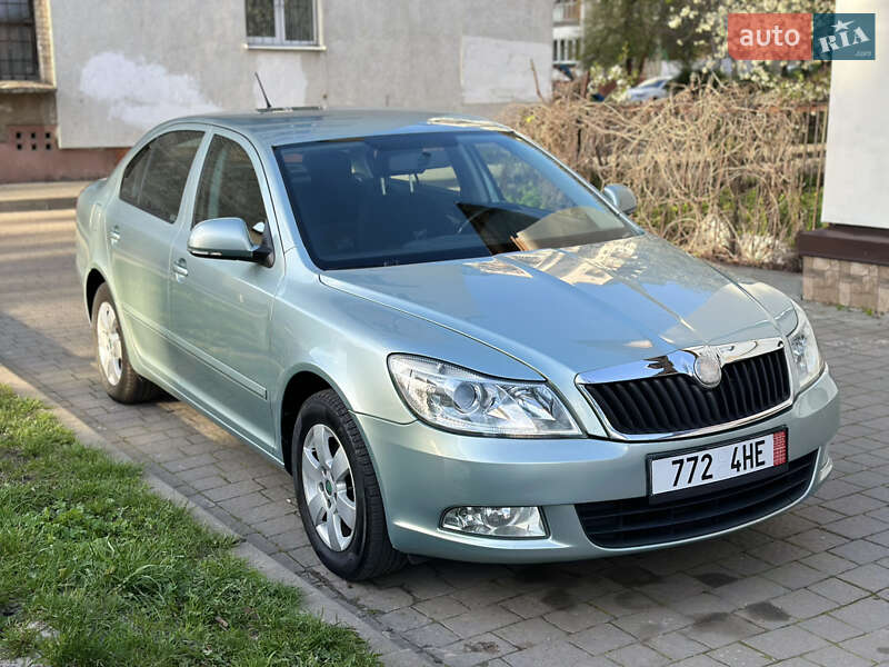 Ліфтбек Skoda Octavia 2012 в Львові