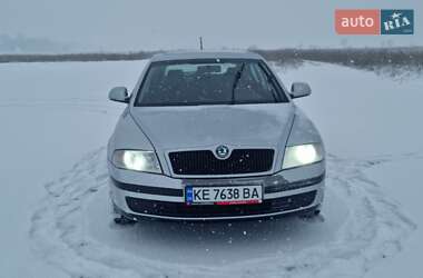 Ліфтбек Skoda Octavia 2010 в Магдалинівці