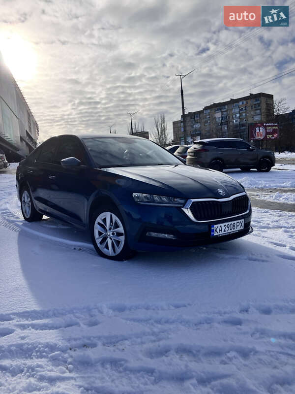 Ліфтбек Skoda Octavia 2021 в Кривому Розі