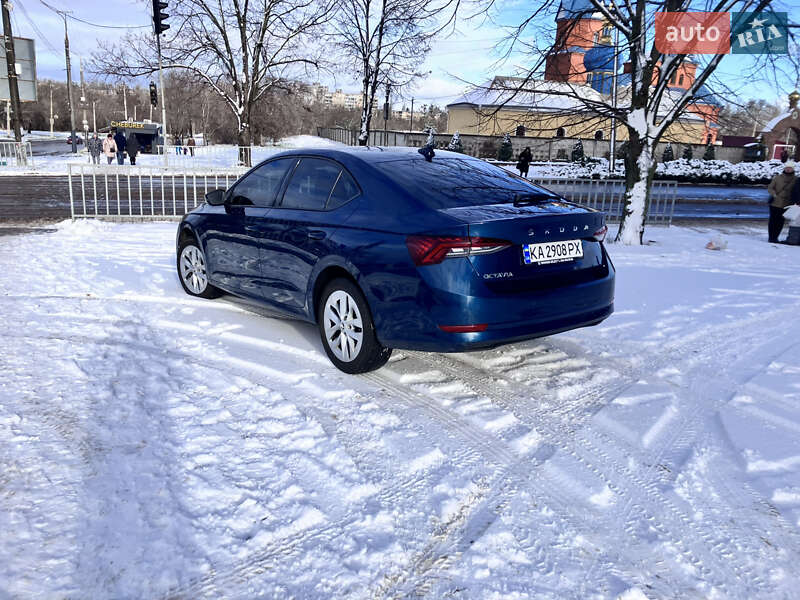 Ліфтбек Skoda Octavia 2021 в Кривому Розі