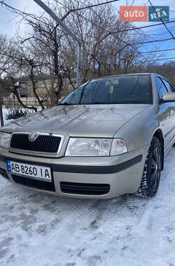 Лифтбек Skoda Octavia 2004 в Немирове