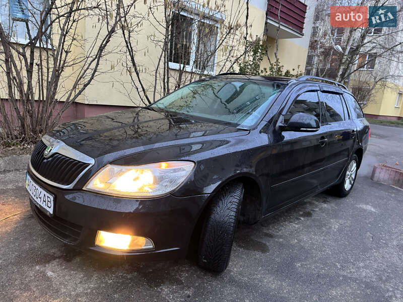 Skoda Octavia 2011 Skoda Octavia 2011
