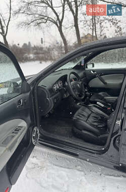 Лифтбек Skoda Octavia 2002 в Днепре