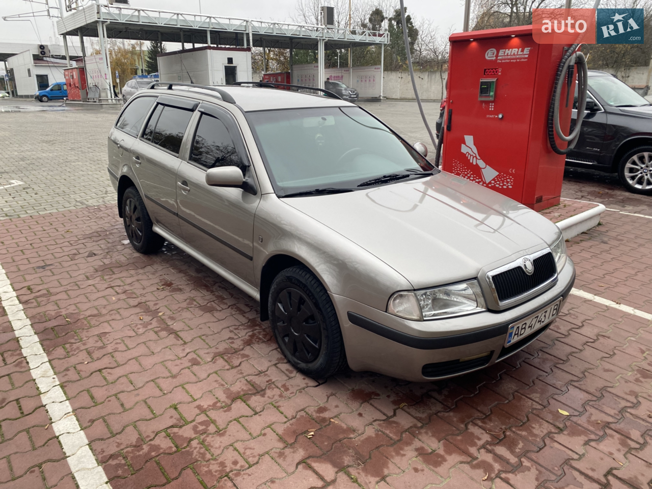 2010 Skoda Octavia - мініатюра 14