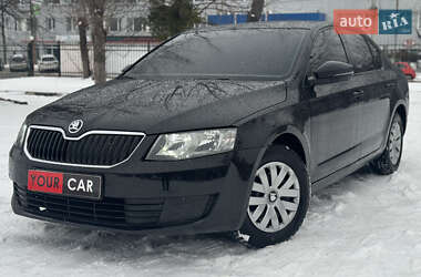 Ліфтбек Skoda Octavia 2015 в Києві