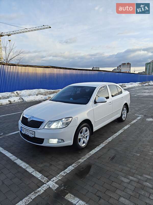 Лифтбек Skoda Octavia 2012 в Калуше