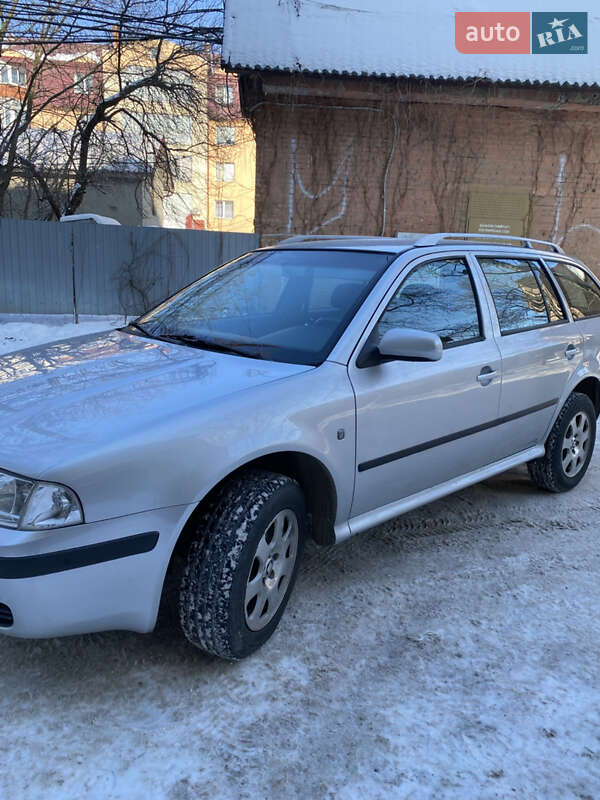 Універсал Skoda Octavia 2009 в Коломиї