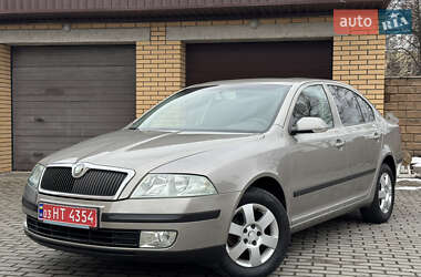 Ліфтбек Skoda Octavia 2006 в Луцьку