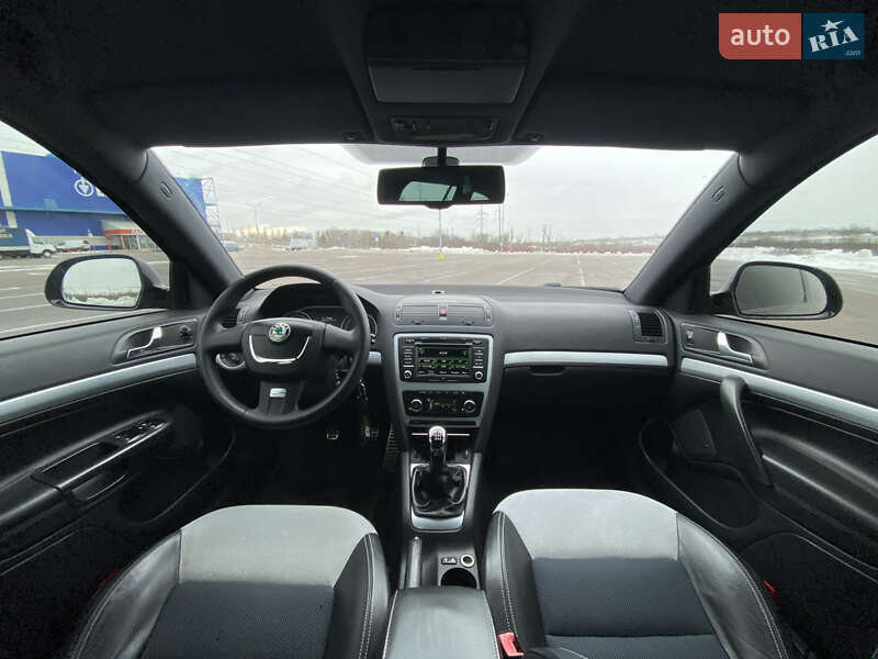 Универсал Skoda Octavia 2011 в Ровно