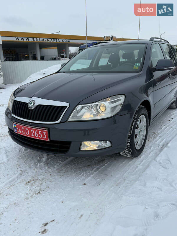 Универсал Skoda Octavia 2009 в Виннице