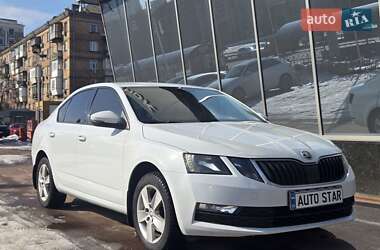 Лифтбек Skoda Octavia 2018 в Киеве