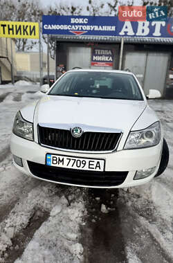 Универсал Skoda Octavia 2011 в Ахтырке