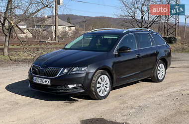 Универсал Skoda Octavia 2014 в Мукачево