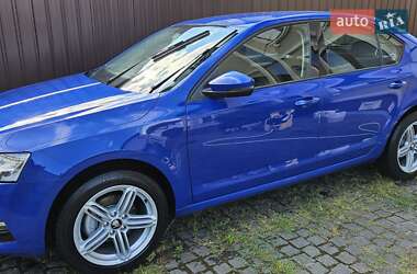 Лифтбек Skoda Octavia 2019 в Киеве