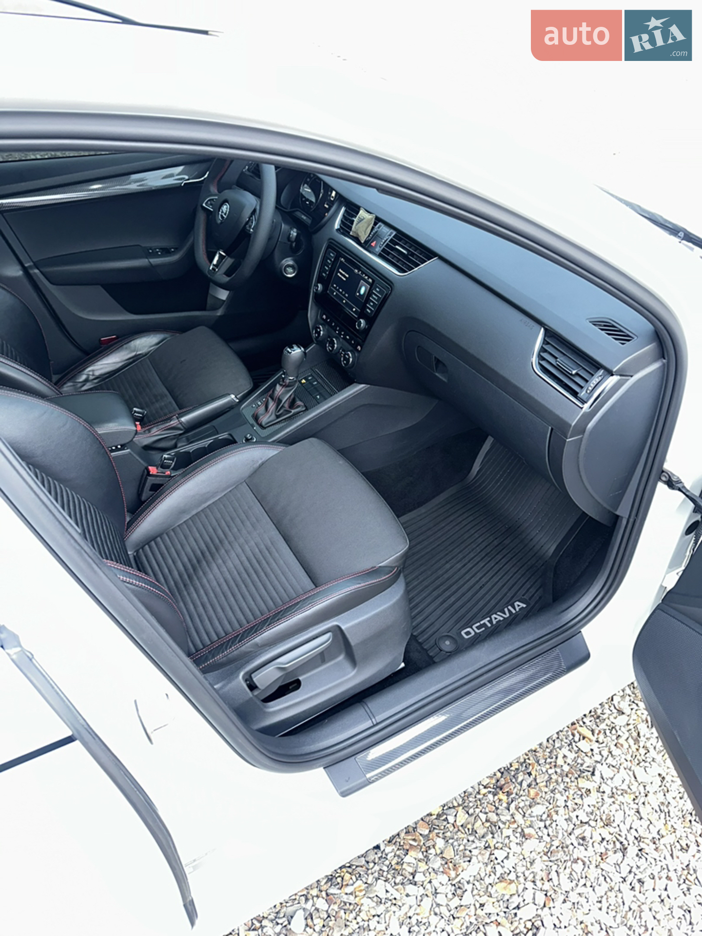 2016 Skoda Octavia - мініатюра 37