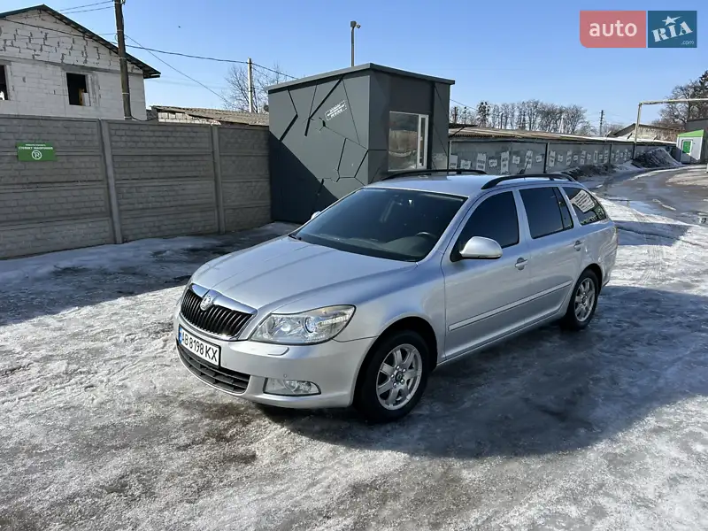 Skoda Octavia 2010 VIN TMBGJ61Z0B8015999 фото оголошення 23 з 63