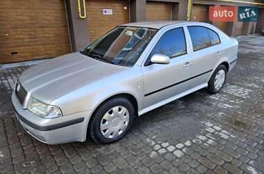 Ліфтбек Skoda Octavia 2004 в Вінниці
