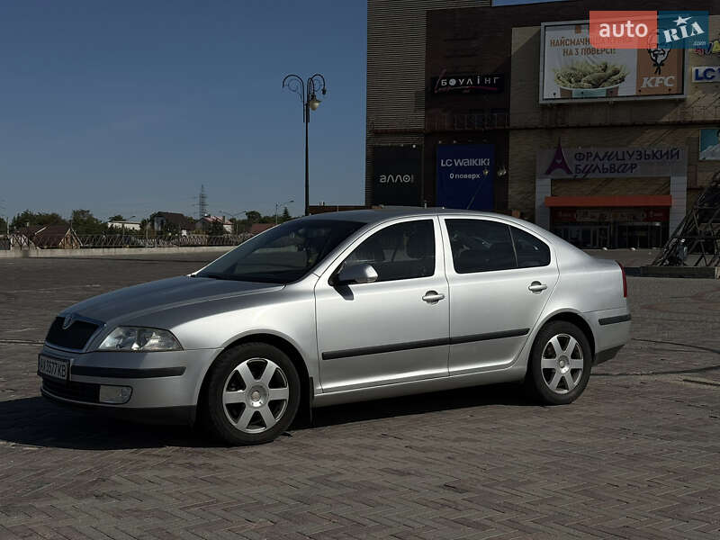 Лифтбек Skoda Octavia 2004 в Харькове