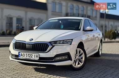 Ліфтбек Skoda Octavia 2021 в Мукачевому