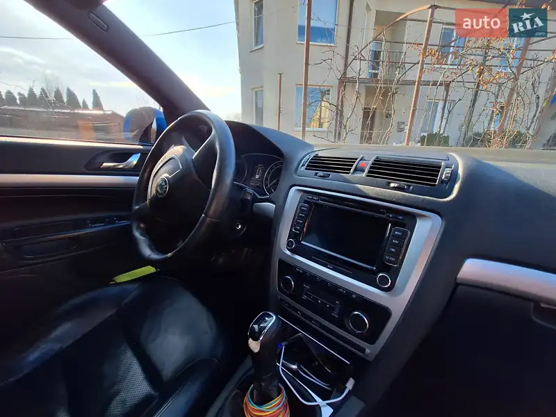 Skoda Octavia 2011 VIN TMBUH61Z3C2075424 фото оголошення 28 з 69