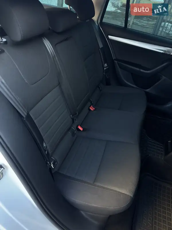 Skoda Octavia 2014 VIN TMBJJ7NE1E0135607 фото оголошення 82 з 142