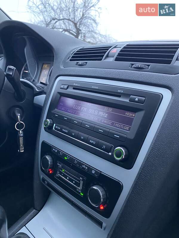 Универсал Skoda Octavia 2010 в Полтаве фото 23 Универсал Skoda Octavia 2010 в Полтаве