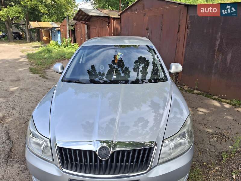 Ліфтбек Skoda Octavia 2010 в Чернігові