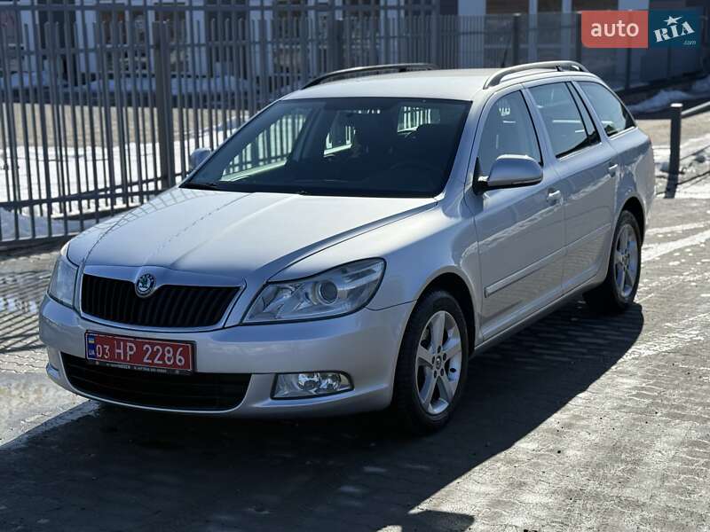Универсал Skoda Octavia 2012 в Сарнах