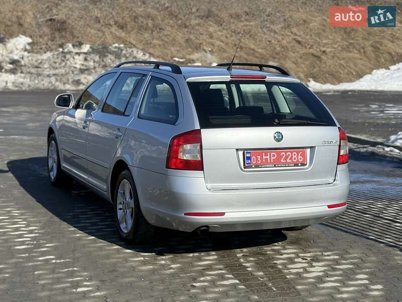 Универсал Skoda Octavia 2012 в Сарнах