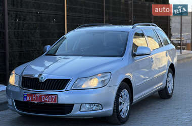 Универсал Skoda Octavia 2011 в Староконстантинове