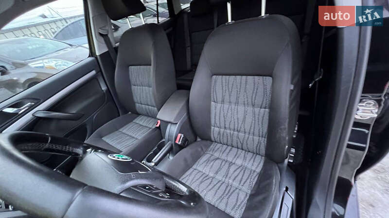 Универсал Skoda Octavia 2011 в Стрые