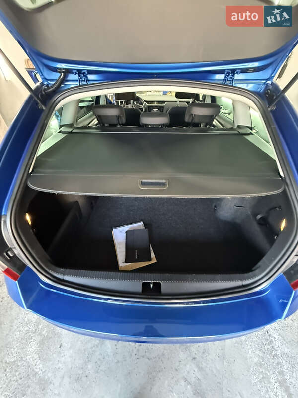 Универсал Skoda Octavia 2019 в Луцке