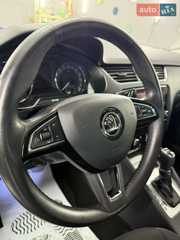 Универсал Skoda Octavia 2019 в Луцке