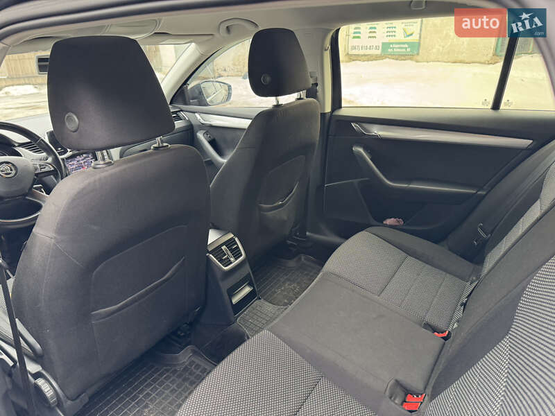 Универсал Skoda Octavia 2013 в Коростышеве фото 9 Универсал Skoda Octavia 2013 в Коростышеве