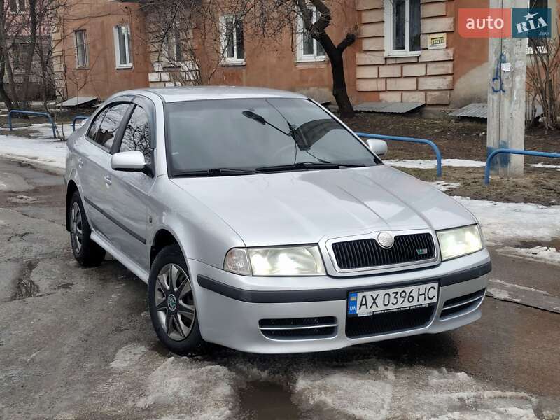 Лифтбек Skoda Octavia 2009 в Харькове