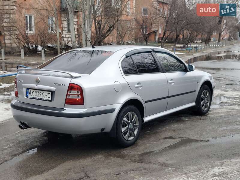 Лифтбек Skoda Octavia 2009 в Харькове