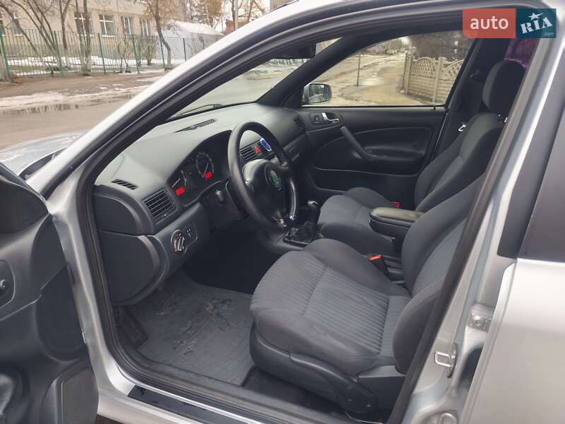 Лифтбек Skoda Octavia 2009 в Харькове