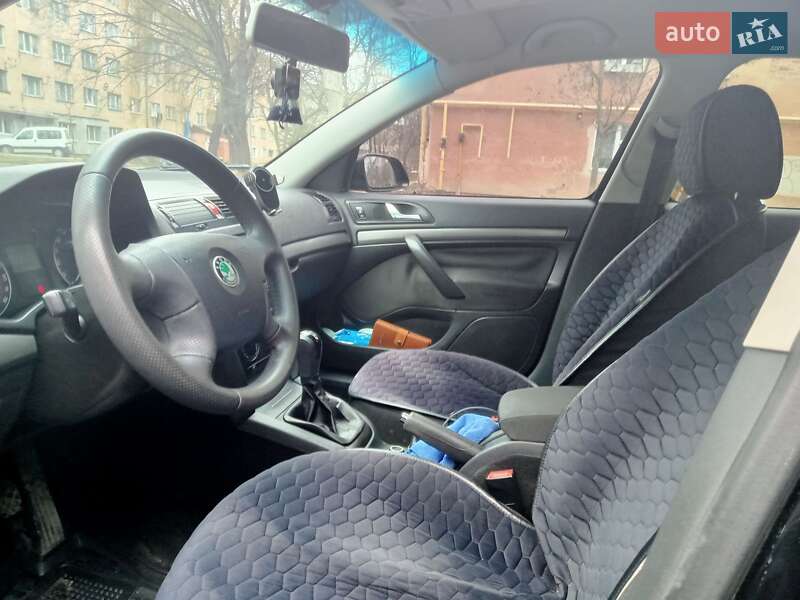 Універсал Skoda Octavia 2008 в Івано-Франківську