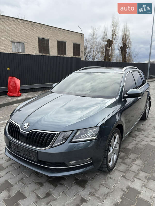 Универсал Skoda Octavia 2019 в Днепре