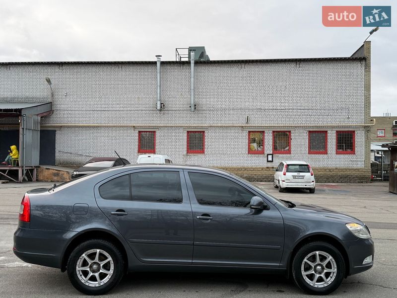 Лифтбек Skoda Octavia 2011 в Днепре фото 7 Лифтбек Skoda Octavia 2011 в Днепре