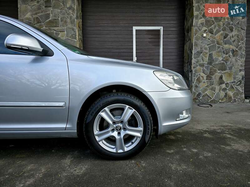 Универсал Skoda Octavia 2010 в Владимире