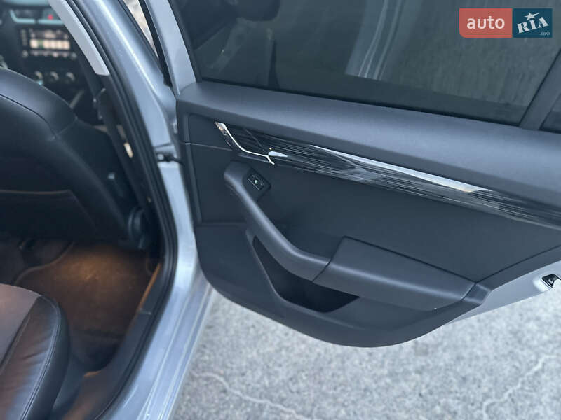 Универсал Skoda Octavia 2018 в Днепре