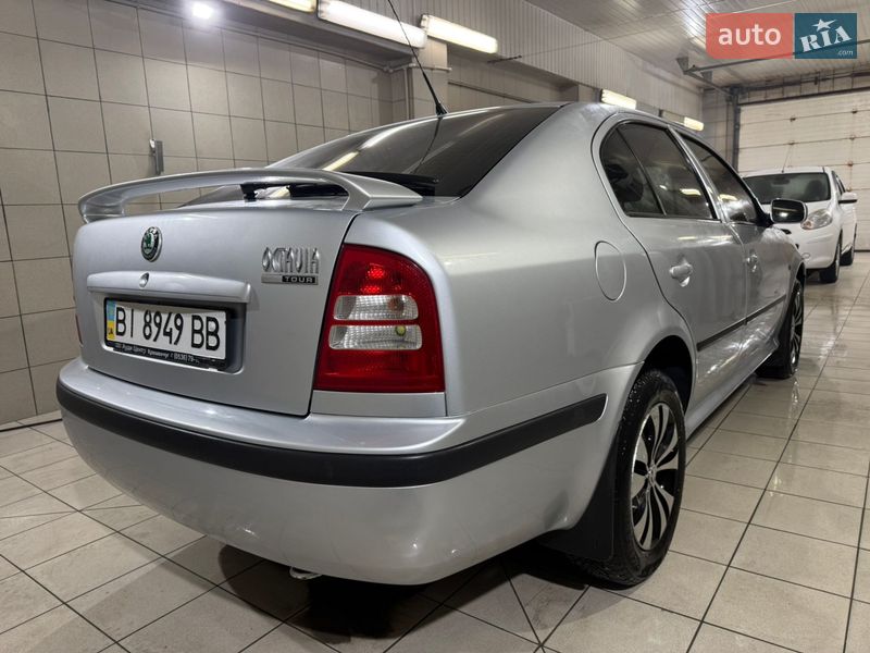 Лифтбек Skoda Octavia 2009 в Кременчуге