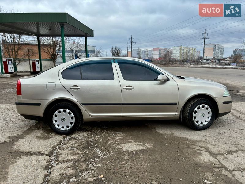 Лифтбек Skoda Octavia 2006 в Полтаве