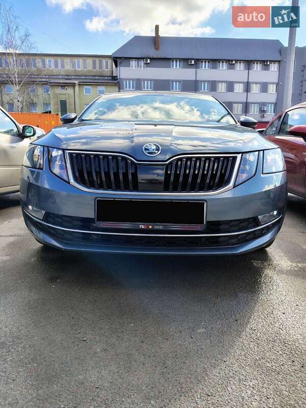 Лифтбек Skoda Octavia 2018 в Львове