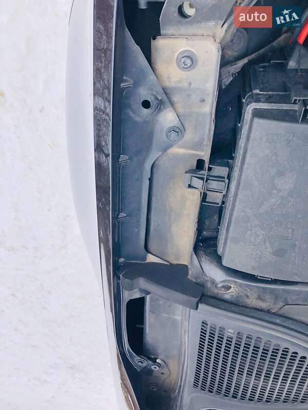 Универсал Skoda Octavia 2015 в Коростене