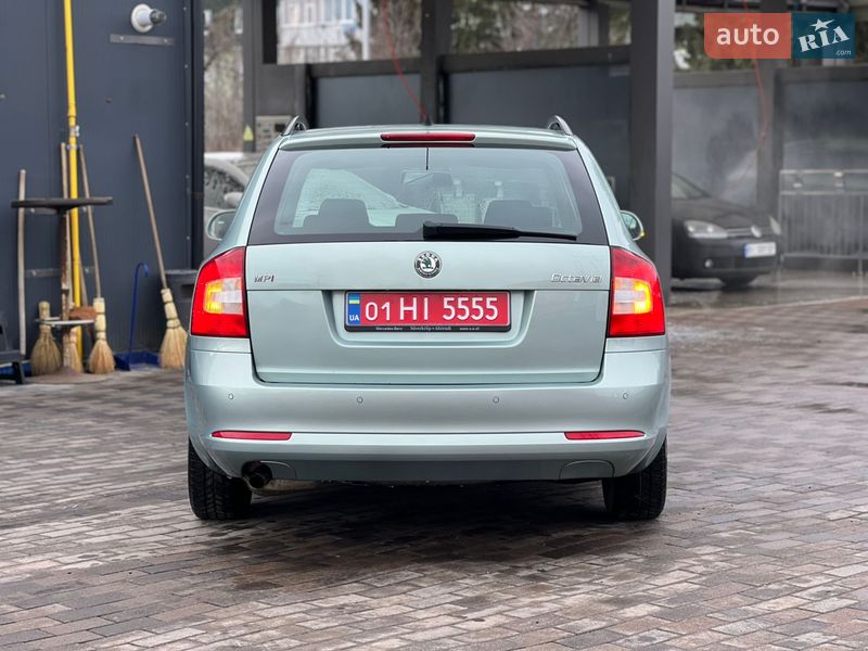 Универсал Skoda Octavia 2010 в Лубнах
