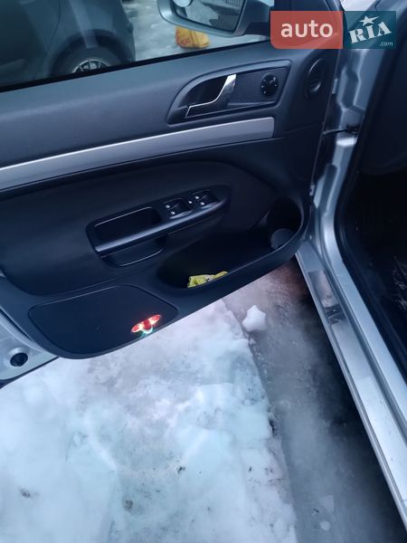 Лифтбек Skoda Octavia 2010 в Сумах