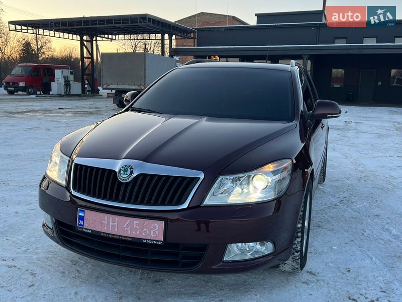 Универсал Skoda Octavia 2009 в Нововолынске